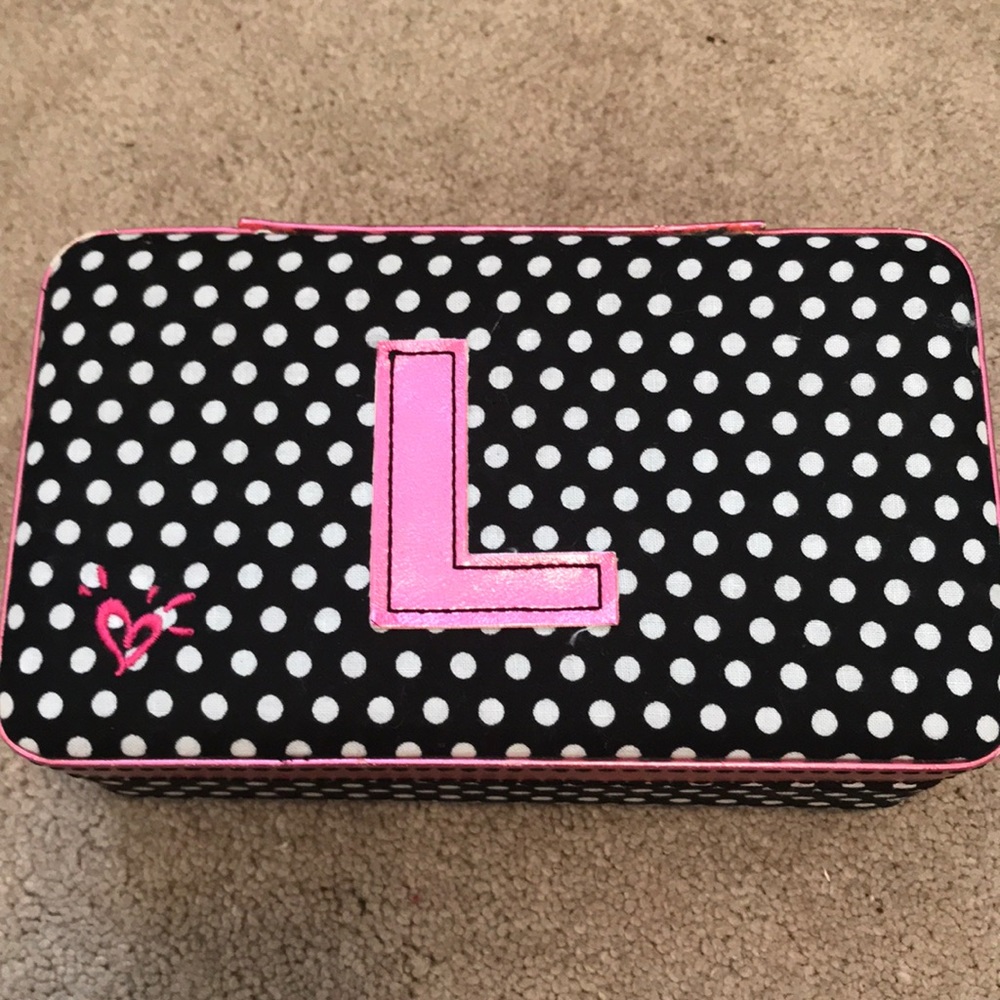 letter “L” jewelry box